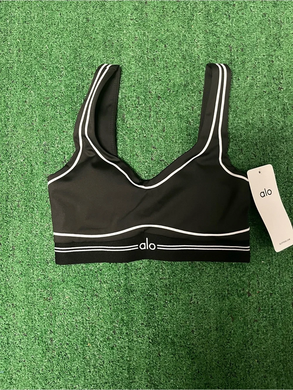 ALO Yoga Track Pants & Joggers - Black